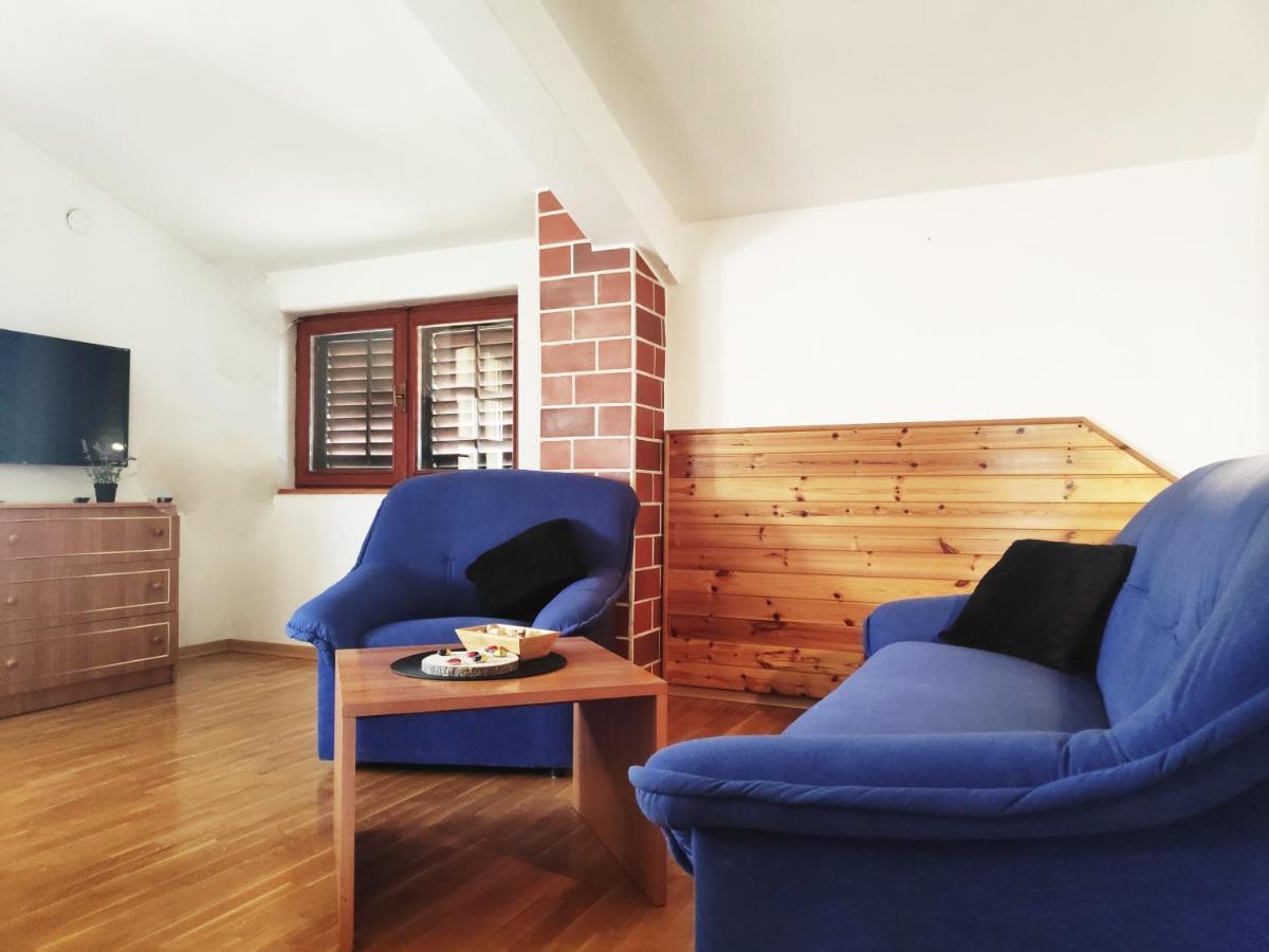 Apartment Soline Pjescana Uvala Bagian luar foto