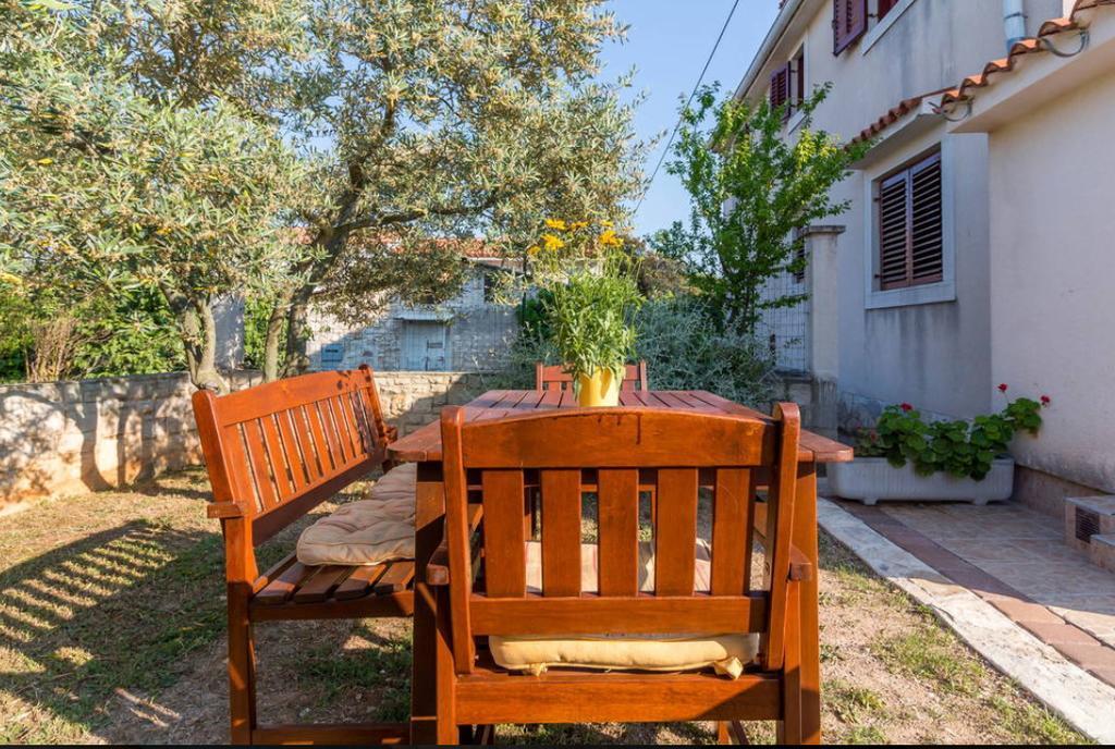 Apartment Soline Pjescana Uvala Bagian luar foto