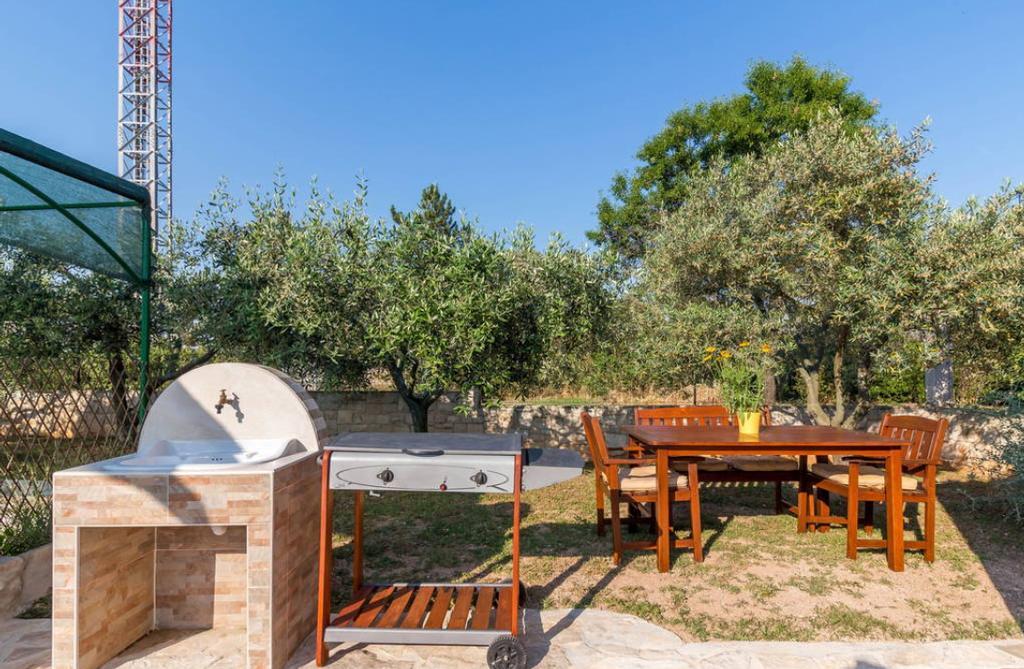 Apartment Soline Pjescana Uvala Bagian luar foto